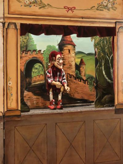 Divadelní představení a vzdělávací programy v MŠ