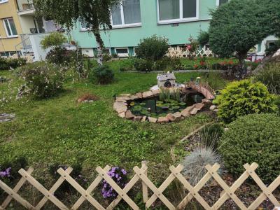 KUŘÁTKA NA DĚTSKÝCH HŘIŠTÍCH