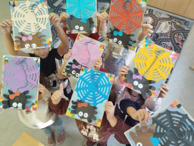 13.10.2025 ŠIKOVNÉ RUČIČKY - PAVOUK NA PAVUČINĚ