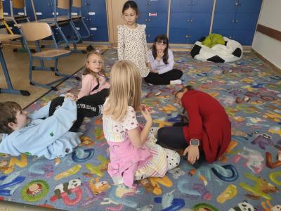 DRAMAŤÁČEK - ŘÍJEN