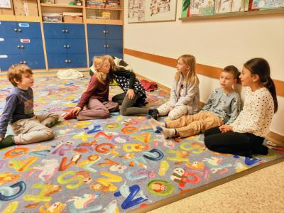 DRAMAŤÁČEK - LISTOPAD