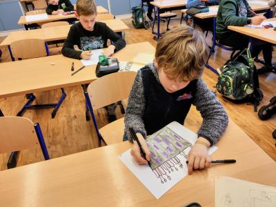 KRESLENÍ NÁS BAVÍ