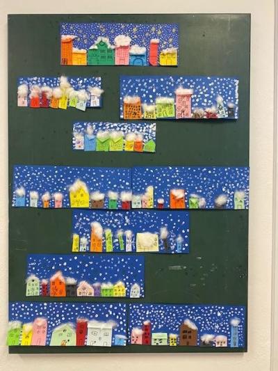 Zasněžená noční ulice