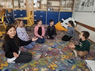 DRAMAŤÁČEK - BŘEZEN